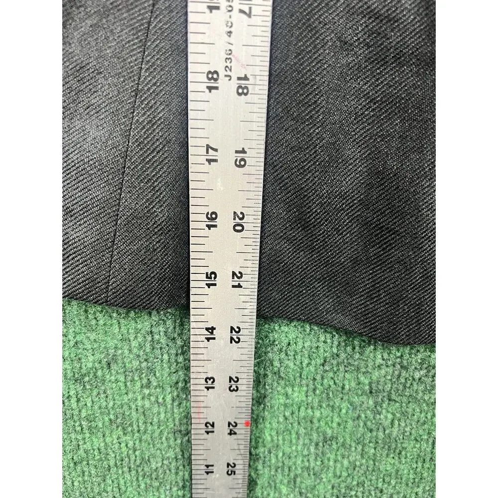 CHANEL Gray Solid Tweed Wool A-Line Knee Length Skirt Zip Logo Size 36